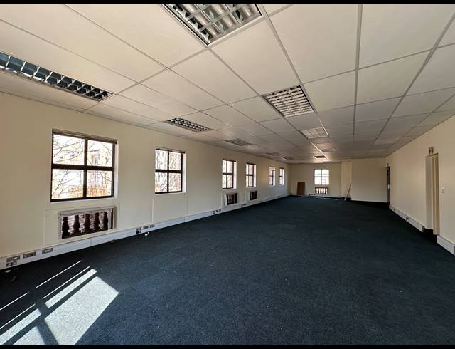150M² OFFICE TO LET IN HIGHVELD TECHNOPARK